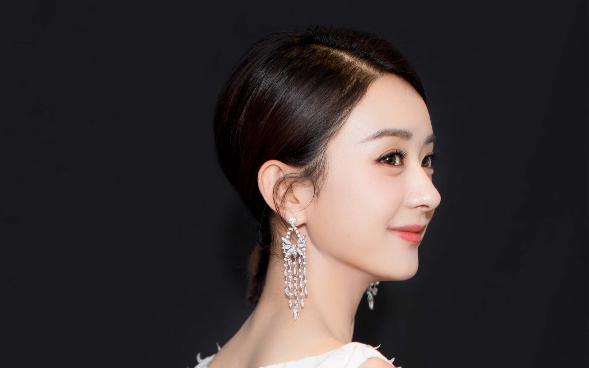 中国篮球青少年运动员培养机制创新，青少年篮球运动员主要发展什么素质