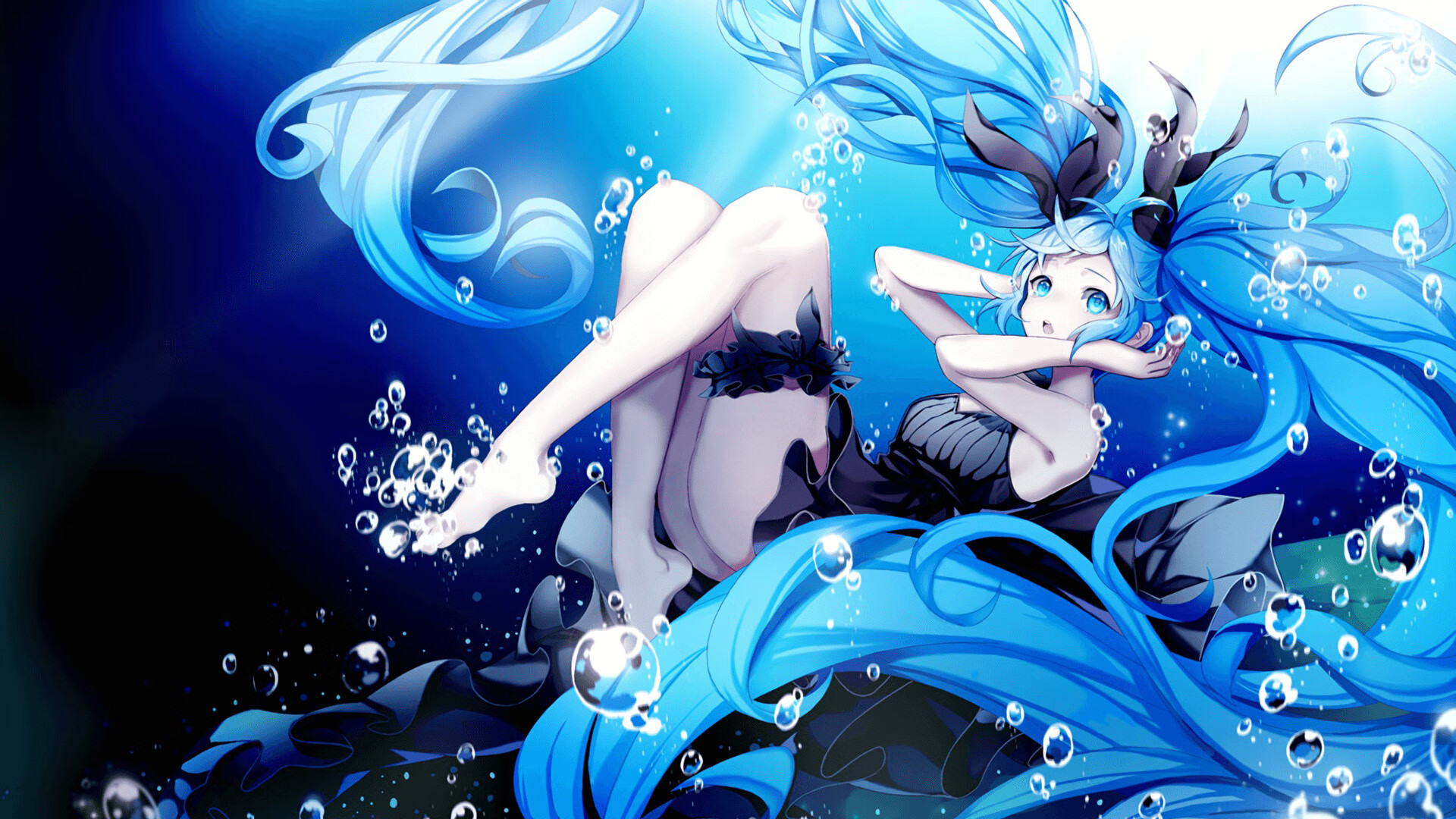 “亚戈·卡尔曼：攻防兼备的橄榄球天才，成就阿根廷美洲狮队辉煌未来”