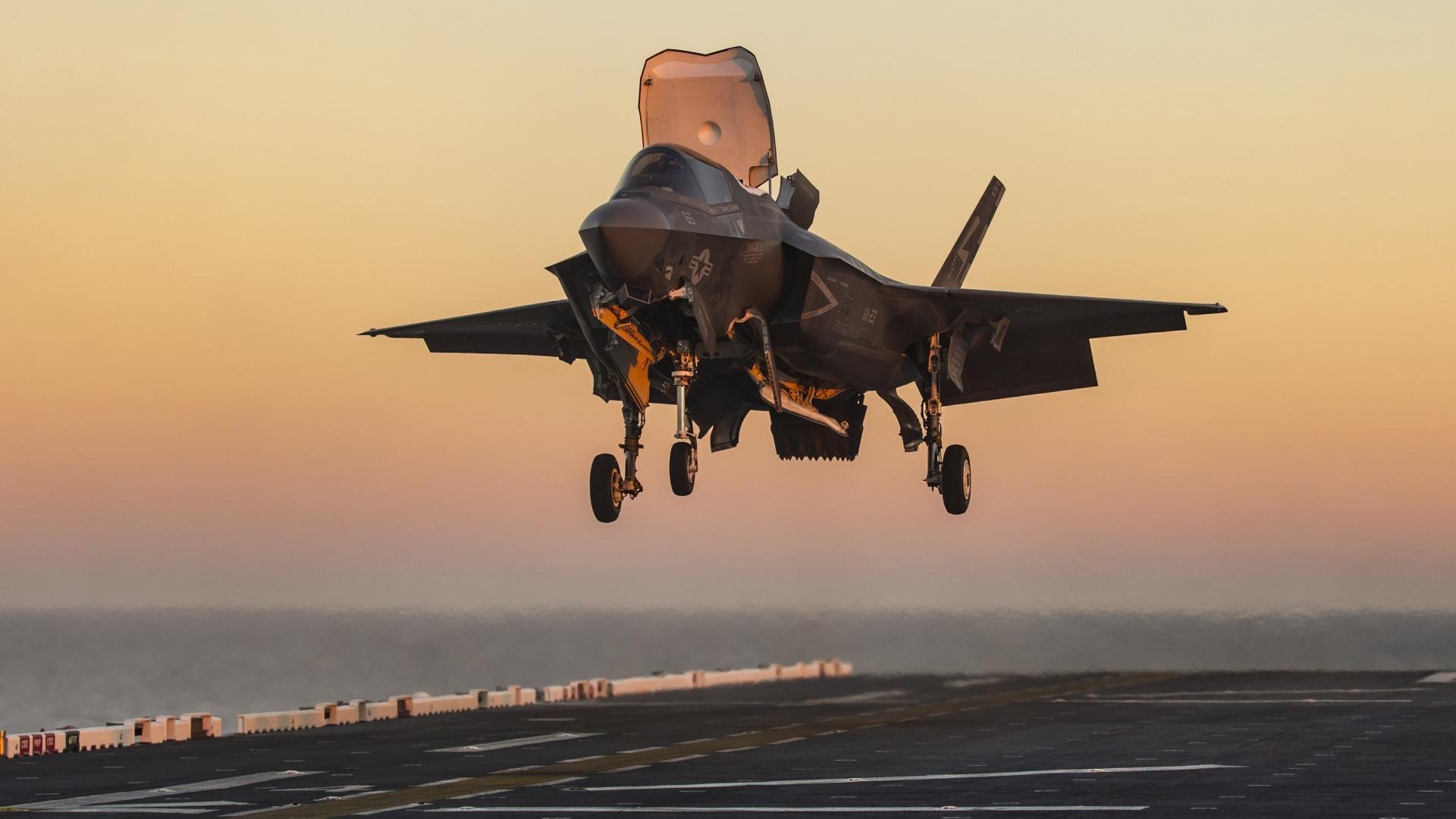 中国足球国家队引入赛事心理干预团队，进入中国足球国家队的要求