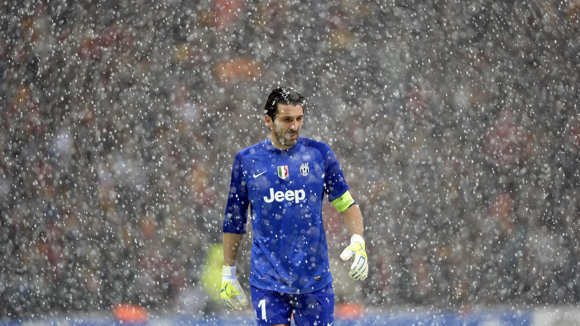 《明星主播助力赛事：直播互动引爆现场氛围》，主播联赛明星专场视频